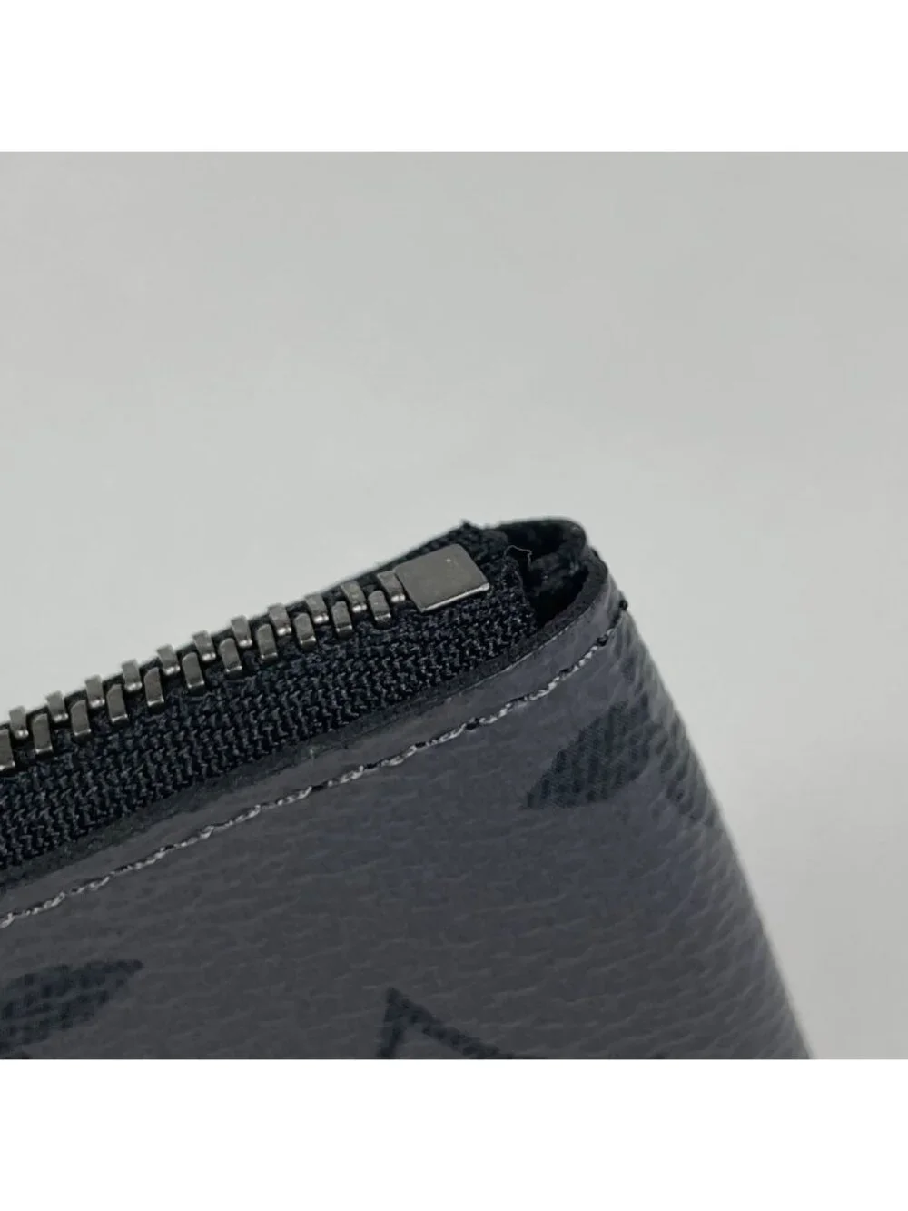 Louis Vuitton Card & Key Case Pochette Cles Coin Monogram Eclipse Reverse Noir